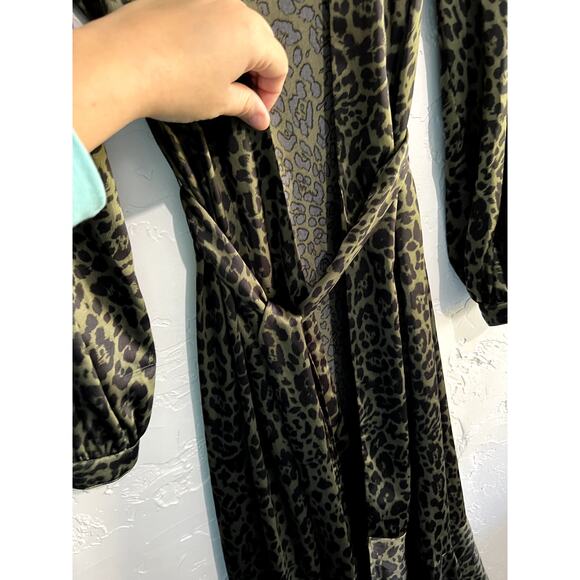 Express Leopard Print Satin Wrap Duster Kimono‎ Midi Dress womens small evening - Picture 5 of 10